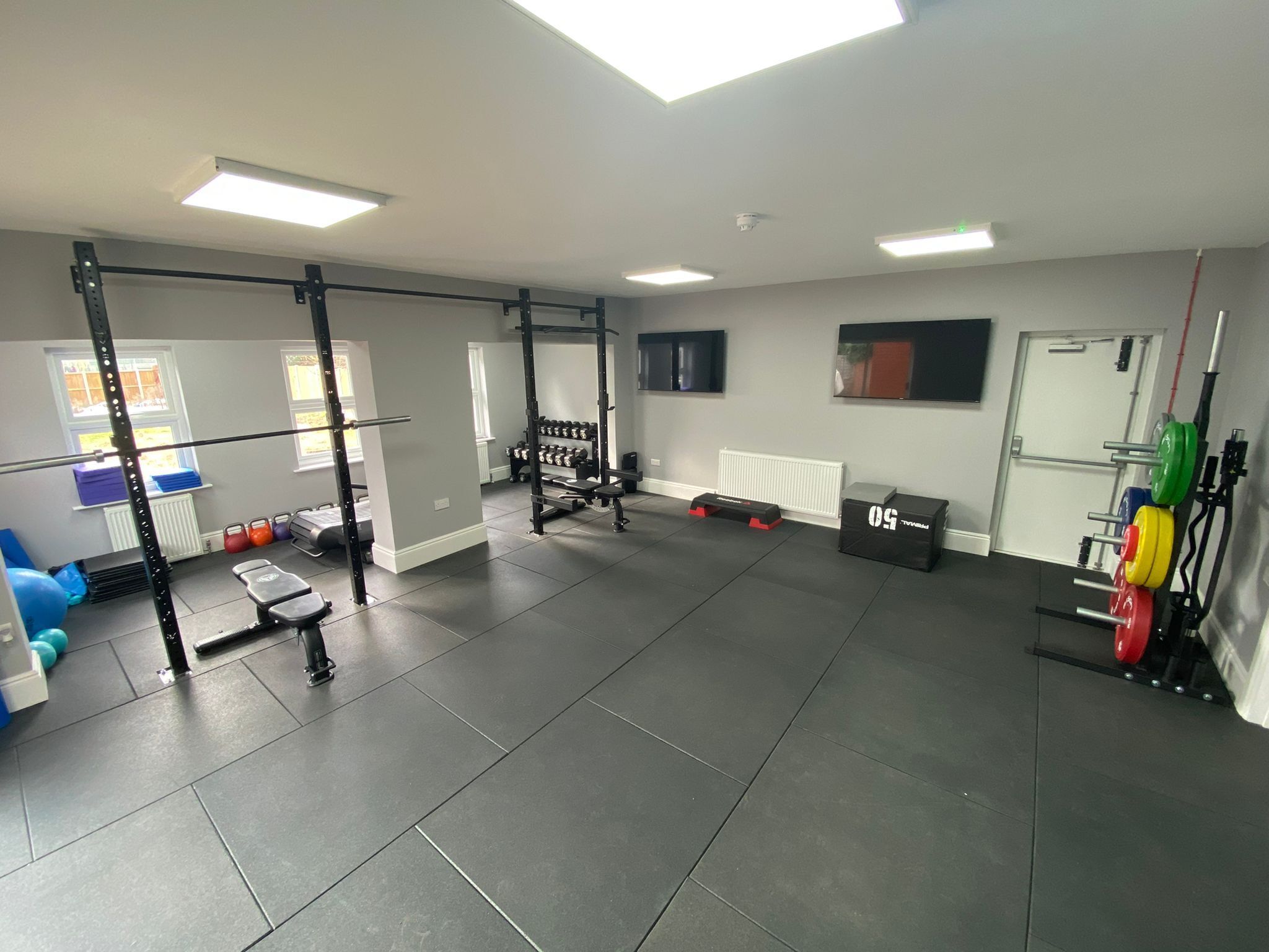 1ea7450a-ea1c-4811-a5cb-1873e82fb3e2_Dave_Gym.JPG